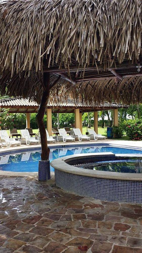 Delfin Beach Front Resort Esterillos Exterior photo