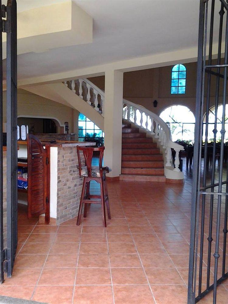 Delfin Beach Front Resort Esterillos Exterior photo