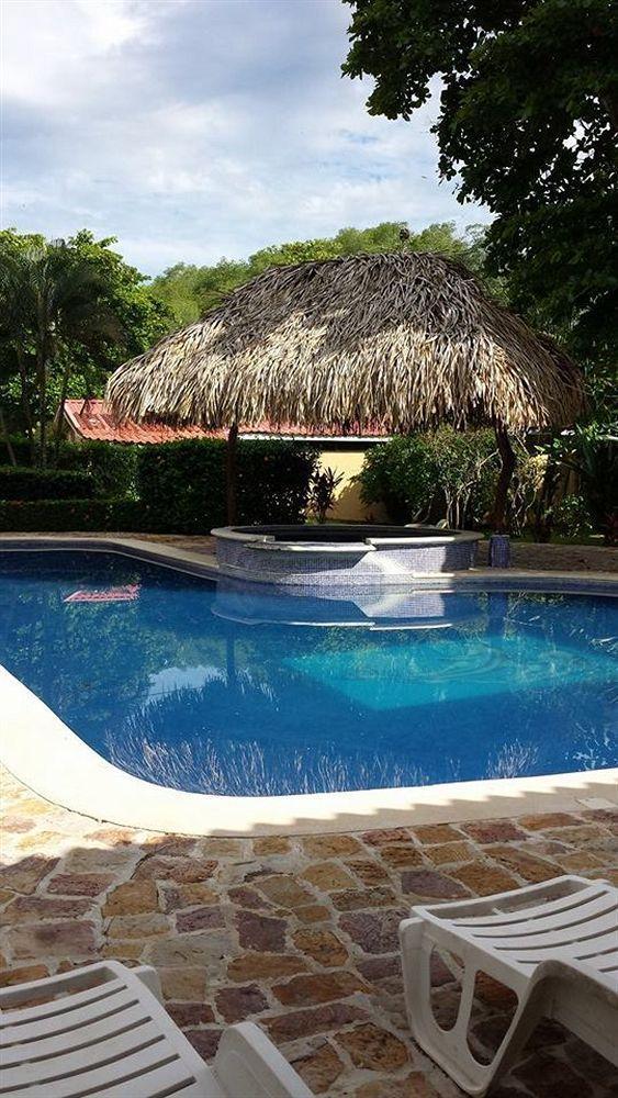 Delfin Beach Front Resort Esterillos Exterior photo